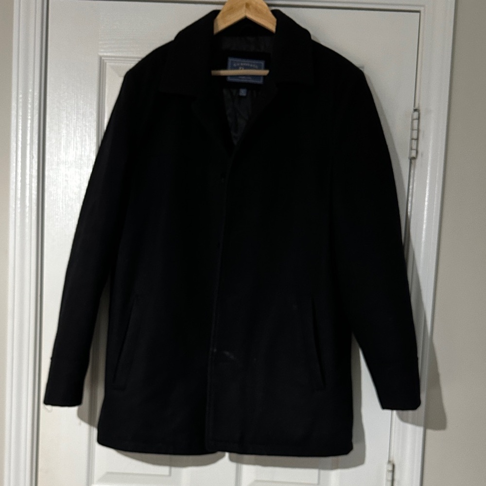 G.H. Bass & Co. Men's Classic Black Trench Coat